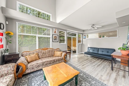Dining Area Photo of 1 11495 Cottonwood Drive, Maple Ridge, BC