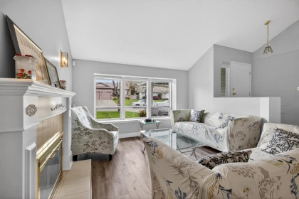 14610 87 Avenue, Surrey, BC, Surrey — Single Family Residence for sale