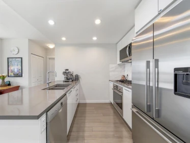 711 3281 E Kent Avenue North, Vancouver, BC, Vancouver — Apartment/Condo for sale
