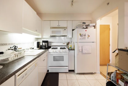 502 8238 Saba Road, Richmond, BC, Richmond — Apartment/Condo for sale