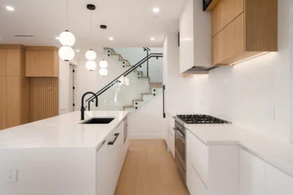 2 5963 Granville Street, Vancouver, BC, Vancouver — Half Duplex for sale