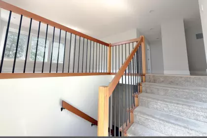 Entry Foyer Photo of 4995 Bay Road, Sechelt, BC
