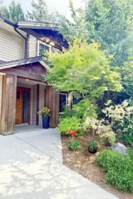 4995 Bay Road, Sechelt, BC, Sechelt — Single Family Residence for sale