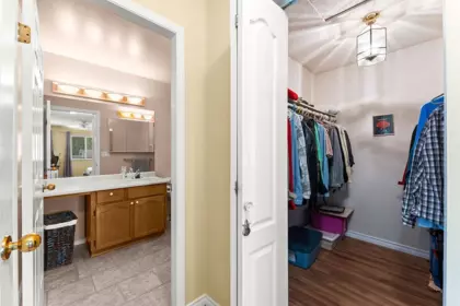 Walk-In Closet Photo of 24 1190 Falcon Drive, Coquitlam, BC