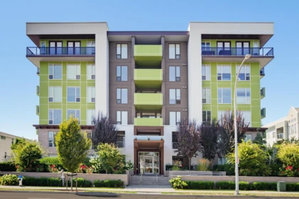 105 2565 Ware Street, Abbotsford, BC, Abbotsford — Apartment/Condo for sale