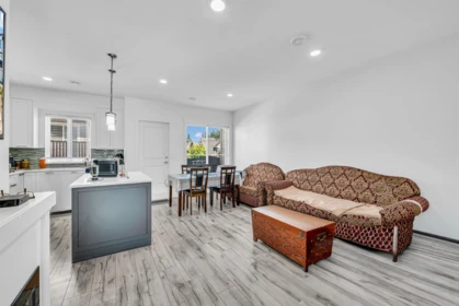 Kitchen Photo of 32 5867 129 Street, Surrey, BC