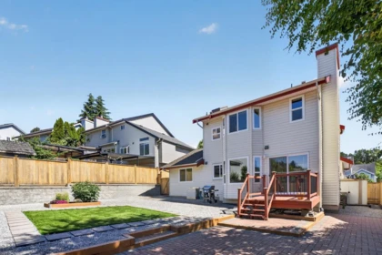 290 Santiago Street, Coquitlam, BC, Coquitlam — Single Family Residence for sale