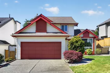 290 Santiago Street, Coquitlam, BC, Coquitlam — Single Family Residence for sale