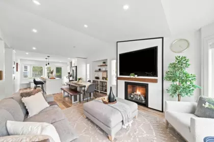 Dining Area Photo of 9466 209a Street, Langley, BC