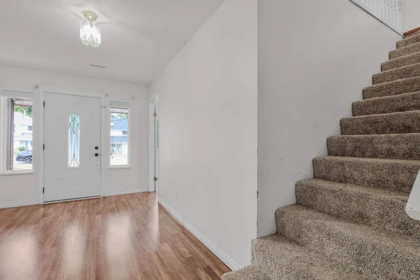 Primary Bedroom Photo of 32878 Harwood Place, Abbotsford, BC
