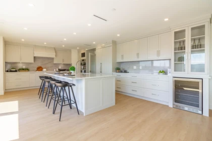 Kitchen Island Photo of 2256 Monashee Court, Coquitlam, BC