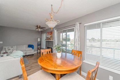 Kitchen Island Photo of 330 2750 Fairlane Street, Abbotsford, BC