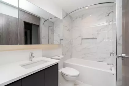 Guest Bathroom Photo of 4205 10750 135a Street, Surrey, BC