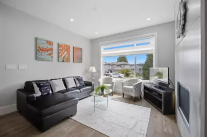 Living Room Photo of 7835 12th Avenue, Burnaby, BC