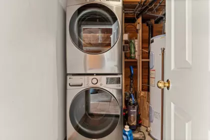 Laundry Room Photo of 20738 Landstrom Road, Hope, BC
