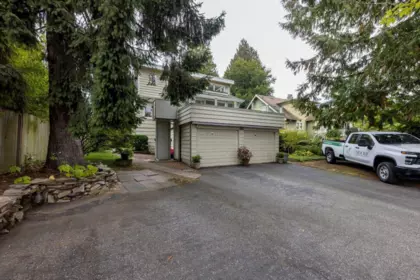 Community Amenities Photo (Clubhouse) of 1848 Duchess Avenue, West Vancouver, BC