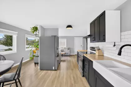 Kitchen Photo of 59 9950 Wilson Street, Mission, BC