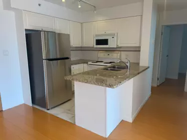 Loft / Bonus Room Photo of 903 488 Helmcken Street, Vancouver, BC