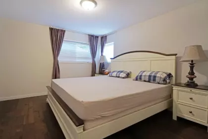Primary Bedroom Photo of 850 Esquimalt Avenue, West Vancouver, BC
