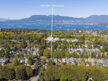 Backyard Photo of 3989 W 19th Avenue, Vancouver, BC
