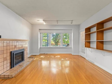 Family Room Photo of 3989 W 19th Avenue, Vancouver, BC