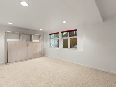 Laundry Room Photo of 3989 W 19th Avenue, Vancouver, BC