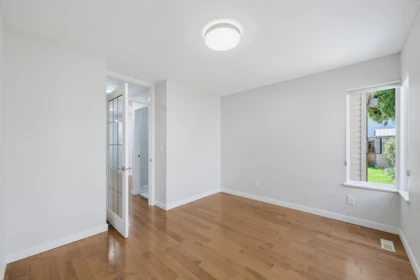 Entry Foyer Photo of 20662 90 Avenue, Langley, BC