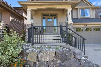 Living Room Photo of 32614 Tunbridge Avenue, Mission, BC