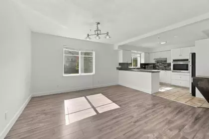 Living Room Photo of 2 1449 Vine Road, Pemberton, BC