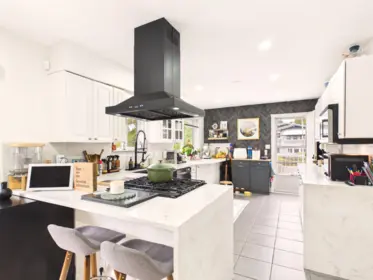 10662 Santa Monica Place, Delta, BC, Delta — Single Family Residence for sale
