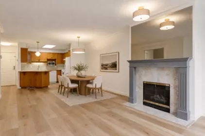 Family Room Photo of 105 25 Richmond Street, New Westminster, BC
