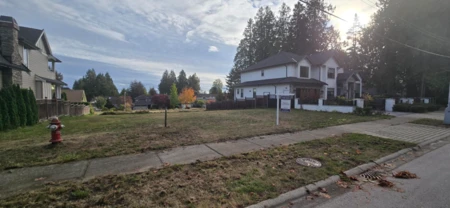 13518 15 Avenue, Surrey, BC, Surrey — Land for sale