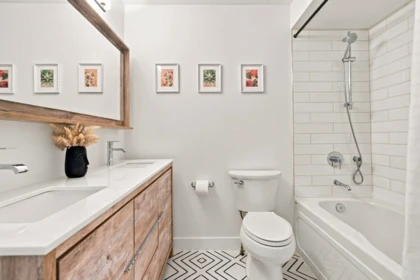 Mudroom Photo of 102E 3655 Shaughnessy Street, Port Coquitlam, BC