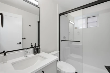 Powder Room Photo of A 9312 Ebor Road, Delta, BC