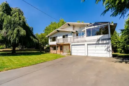 5462 Bakerview Drive, Surrey, BC, Surrey — Single Family Residence for sale