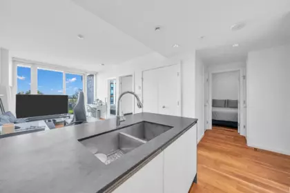 908 8488 Cornish Street, Vancouver, BC, Vancouver — Apartment/Condo for sale