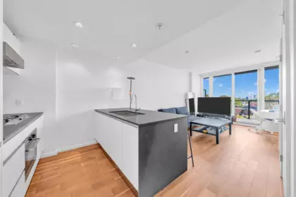 908 8488 Cornish Street, Vancouver, BC, Vancouver — Apartment/Condo for sale