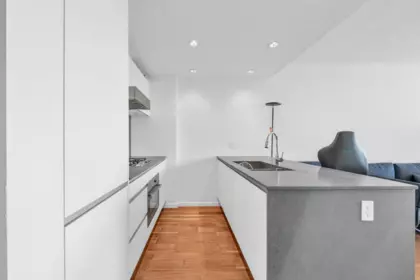 908 8488 Cornish Street, Vancouver, BC, Vancouver — Apartment/Condo for sale
