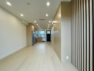 162 E 43rd Avenue, Vancouver, BC, Vancouver — Single Family Residence for sale