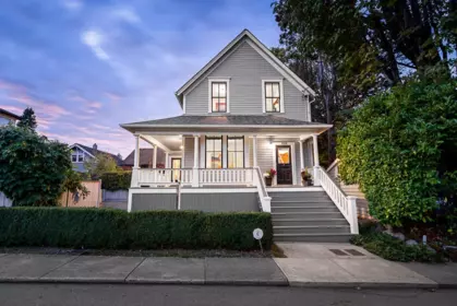109 Oakland Street, New Westminster, BC, New westminster — Single Family Residence for sale