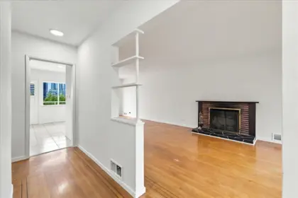 4656 Brentlawn Drive, Burnaby, BC, Burnaby — Single Family Residence for sale