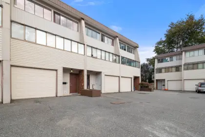 5 9446 Hazel Street, Chilliwack, BC, Chilliwack — Townhouse for sale
