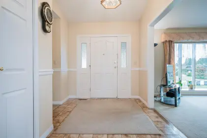 6055 Killarney Drive, Surrey, BC, Surrey — Single Family Residence for sale