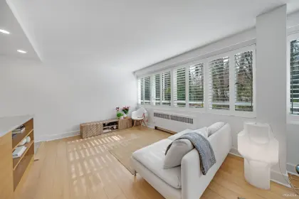405 1445 Marpole Avenue, Vancouver, BC, Vancouver — Apartment/Condo for sale