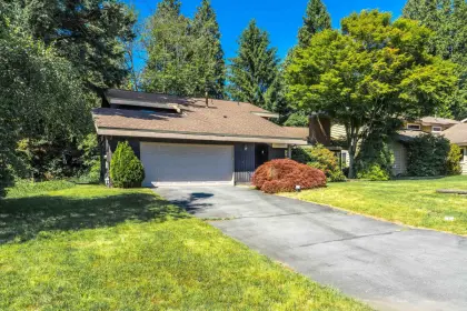 14637 16a Avenue, Surrey, BC, Surrey — Single Family Residence for sale