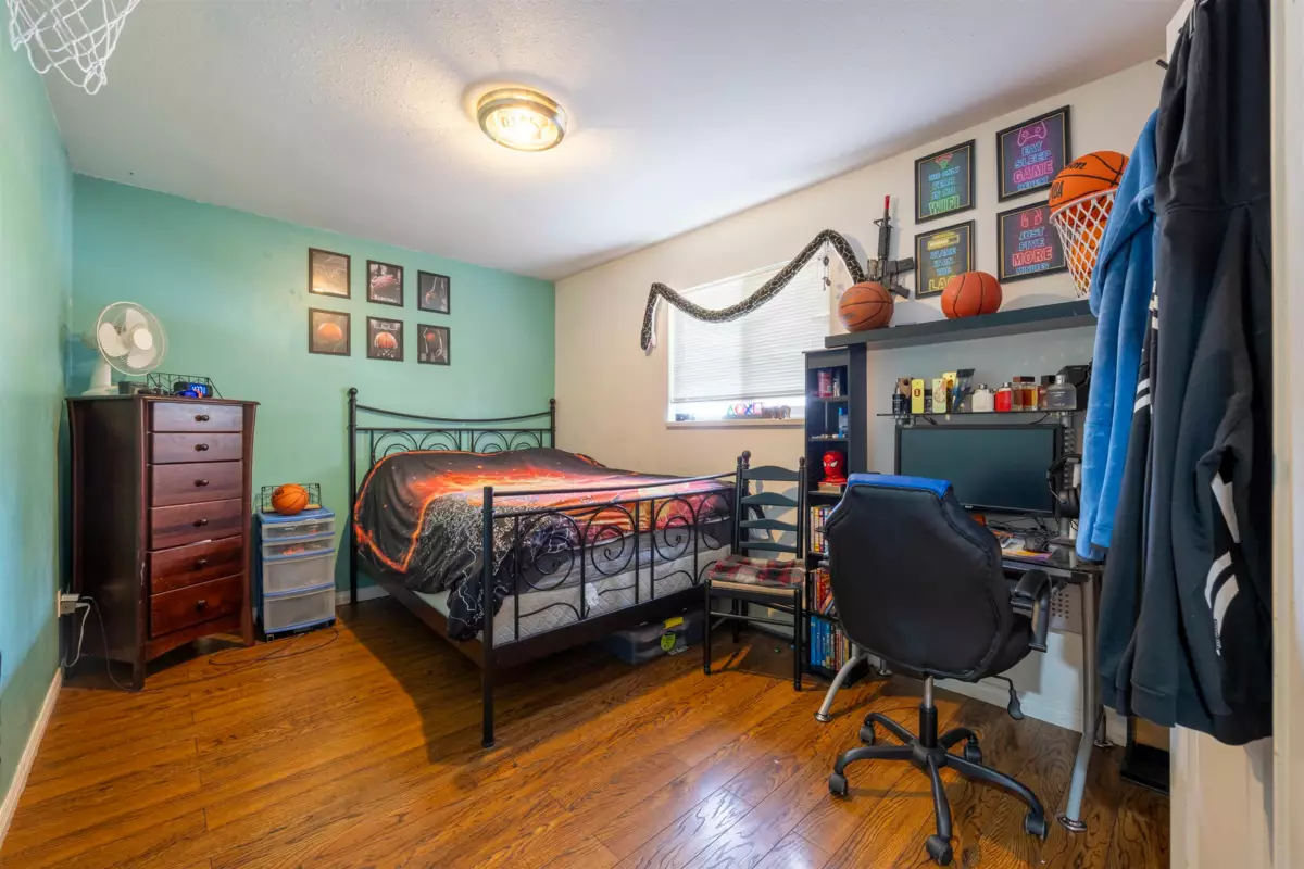 Laundry Room Photo of 14446 Bedford Drive, Surrey, BC