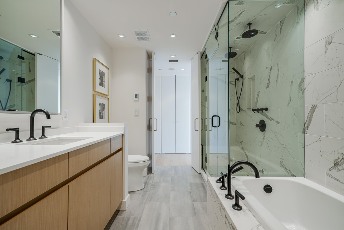 Loft / Bonus Room Photo of 403 Beach Crescent, Vancouver, BC