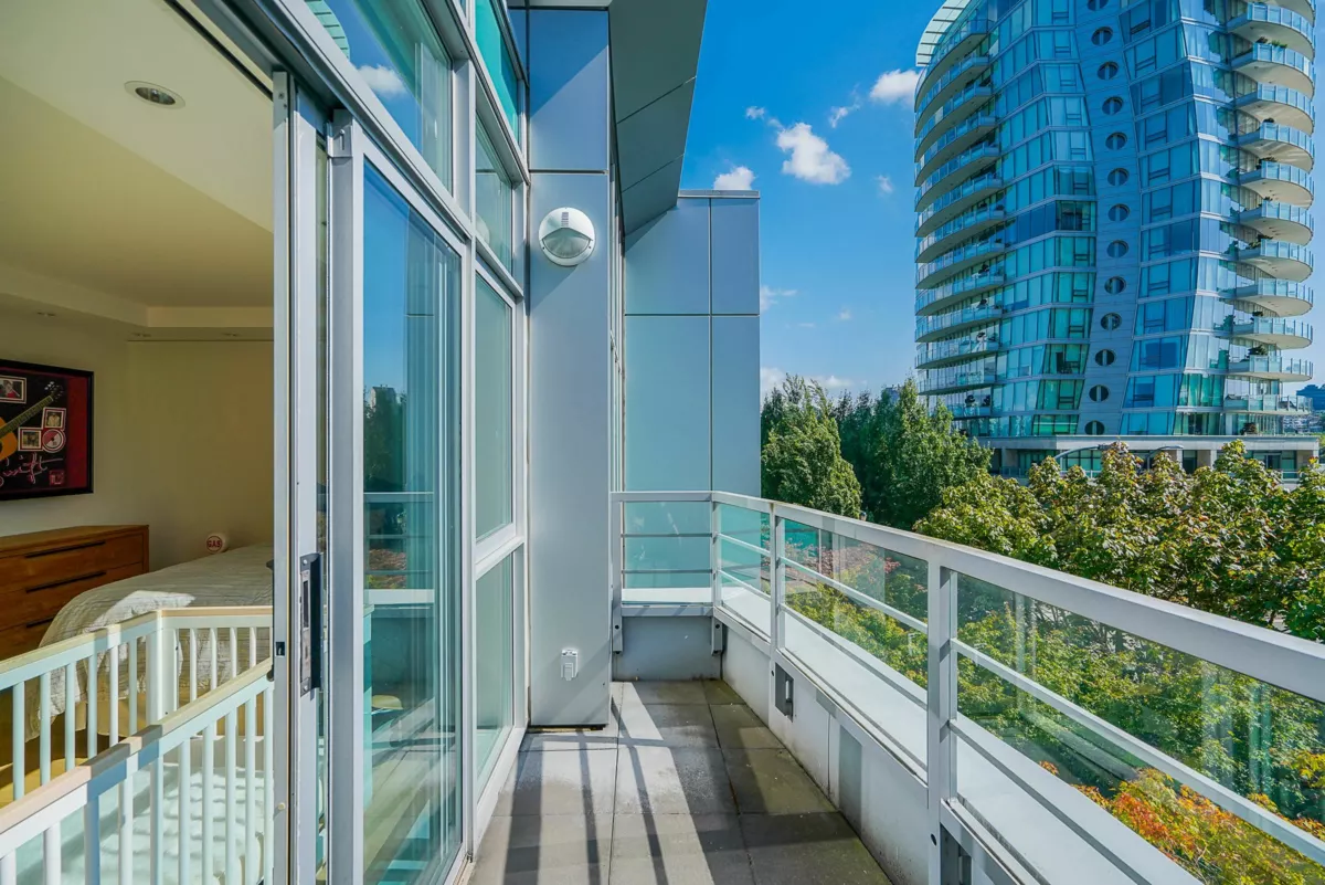 Mudroom Photo of 403 Beach Crescent, Vancouver, BC