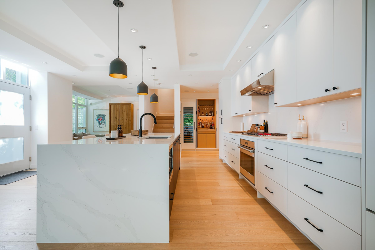 Primary Bathroom Photo of 403 Beach Crescent, Vancouver, BC