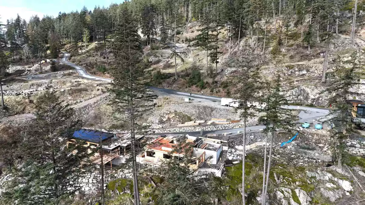 Primary Bathroom Photo of 791 Seymour Bay Drive, Bowen Island, BC